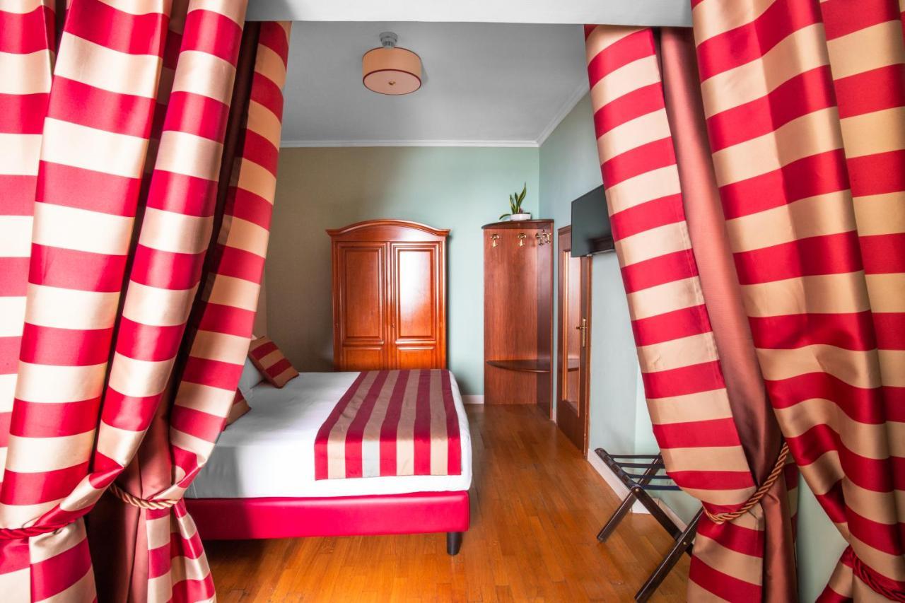 Hotel Piazza Di Spagna Rome Bagian luar foto
