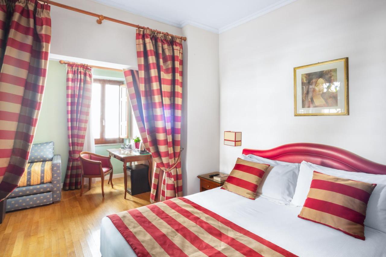 Hotel Piazza Di Spagna Rome Bagian luar foto