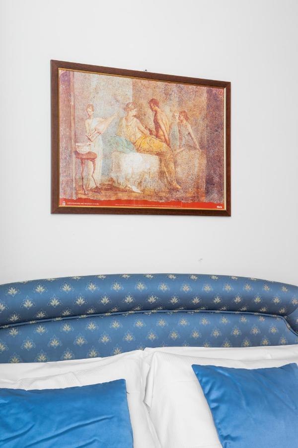Hotel Piazza Di Spagna Rome Bagian luar foto